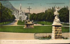 CPA Lourdes Saint Michel et la Basilique 