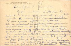 CPA Lourdes Htes Pyrenees La Basilique Vue prise du Gave 