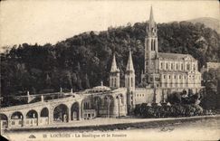 CPA Lourdes La Basilique et le Rosaire 