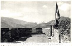 CPA Lourdes Le Chateau Fort L'Echauguette Au fond la Pointe du Cavalier 