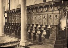CPA Les stalles du choeur de l'Abbaye St Pierre de Solesmes 