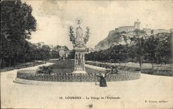 CPA Lourdes La Vierge de l'Esplanade 