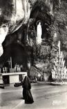 CPA Lourdes La Grotte Miraculeuse 