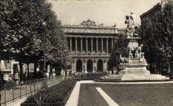 CPA Le Carrefour du Monde Marseille Bourse du commerce