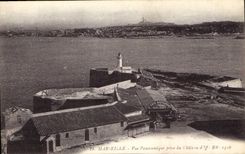 CPA Marseille Vue panoramique prise de Chateau d'Iff 