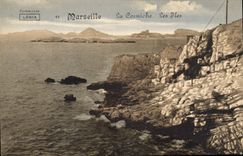 CPA Marseille la Corniche les Iles 