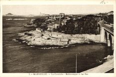 CPA Marseille la Corniche Malmousque et les Iles 