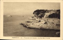 CPA Marseille Promenade de la corniche le Petit Nice et les Iles 