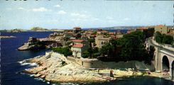 CPA Marseille la Corniche le Petit Nice et les Iles 