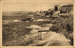 CPA Marseille un Coin de la Corniche 