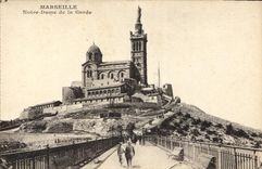 CPA Marseille Notre Dame de la Garde Bateaux