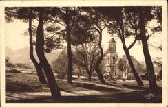 CPA St Remy de Provence les Antiques monuments romains 