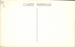 CPA Marseille la Cathedrale et N D de la Garde Bateaux