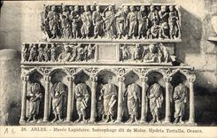 CPA Arles Musee Lapidaire Sarcophage dit de Moise Hydria Tertulla Orante 