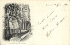 CPA Troyes Entree Laterale de la Cathedrale 