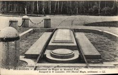 CPA Rethondes Emplacement du Wagon du Marechal Foch Inaugure le 11 novembre 1922 