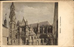 CPA Senlis la Cathedrale 