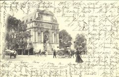 REPRO Paris Fontaine Saint Michel 