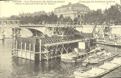 REPRO Paris Les Travaux du Metropolitain dans le grand bras de la Seine 