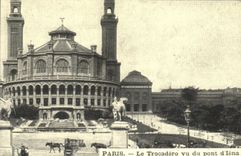 REPRO Paris Le Trocadero vu du pont d'Iena 