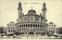 REPRO Paris Le Trocadero 
