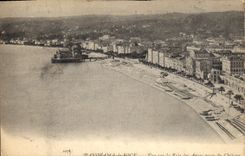 CPA Panorama de Nice Vue sur la Baie des Anges prise du Chateau 
