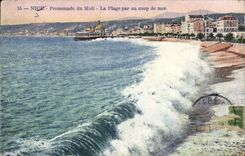 CPA Nice Promenade du Midi La Plage par un coup de mer 