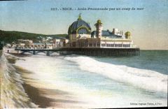 CPA Nice Jetee Promenade par un coup de mer 