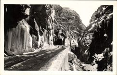 CPA Beuil A M Route du Cians Galeries de Glace 