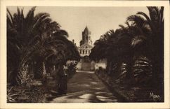 CPA Ile Saint Honorat Entree du monastere vue de l'exterieur 