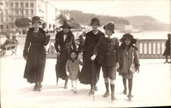 CARTE PHOTO Nice Personnages