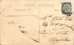 CPA L'Attente Mignonne le veux te faire une surprise Femme