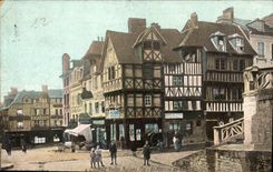 CPA Lisieux Vieilles Maisons Place du Marche au 