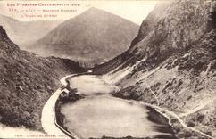 CPA Les Pyrenees Centrales 1er serie St Beat route de Marignac l'Etang de St Beat 