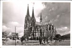 CPA Kolner Dom 1950 ab 1248 in 623 Jahren erbaut Hohe der Turme 