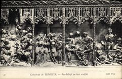 CPA Cathedrale de Treguier Bas Reliefs en bois sculpte 