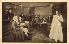 CPA Musee Grevin M Roland devant le Tribunal revolutionnaire 