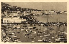 CPA Cote d'Azur Cannes Alpes Maritimes vue generale sur le Port le Casino et les Hotels Bateaux