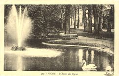 CPA Vichy le Bassin des Cygnes 