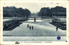 CPA Palais de Fontainebleau le Parterre 