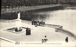 CPA Palais de Fontainebleau Terrasse de l'Etang des Carpes 