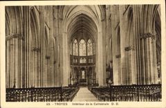 CPA Troyes Interieur de la Cathedrale 