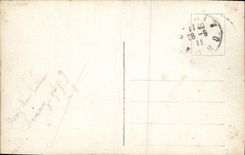 CPA Que de choses l'on ne peut dire qu'un doux baiser saurait traduire Femme