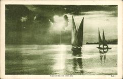 CPA Coucher de Soleil Bateaux