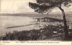 CPA Nice Vue prise du Mont Boron Entree du Port 