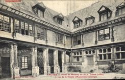 CPA Troyes Hotel de Mauroy ou de la Trinite rue de la Trinite 