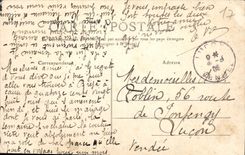 CPA Saintes Les Arenes Romaines et Quartier St Eutrope 