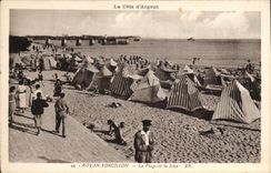CPA Royan Foncillon La Plage et la Jetee 