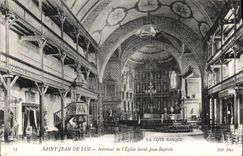 CPA Saint Jean de Luz Interieur de l'Eglise Saint Jeap Baptiste 