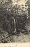 CPA Troyes  Cascade du Jardin de la Vallee Suisse 
